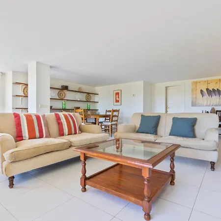 Africa With Private Pool - Eaw Homes Villa
